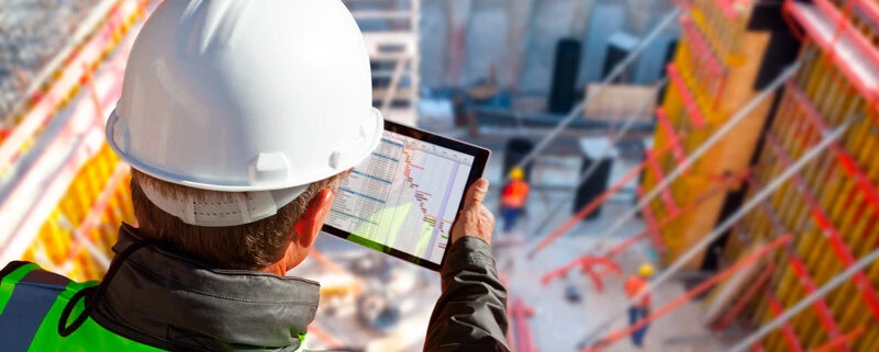 Construction engineer doing the plan